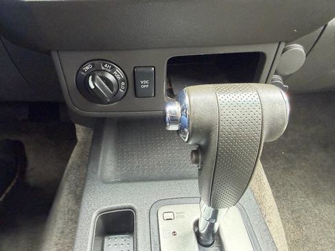 Used 2011 Nissan Xterra S w/ 4X4 Value Package image 32