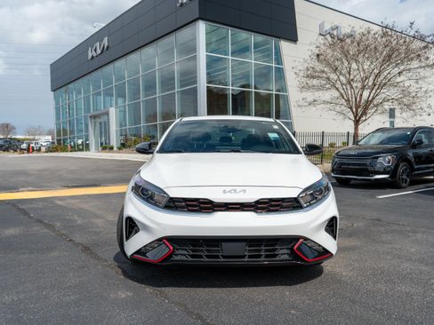 Used 2023 Kia Forte GT-Line w/ GT-Line Premium Package image 13