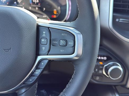 New 2026 RAM 1500 4x4 Crew Cab image 30