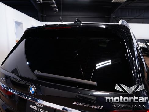 Used 2022 BMW X7 xDrive40i w/ Executive Package AWD/4WD image 16