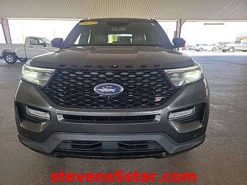 Used 2020 Ford Explorer ST w/ Premium Technology Package image 4