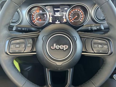Used 2023 Jeep Wrangler Willys image 14