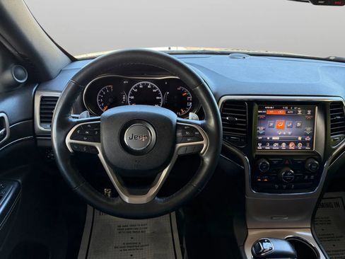 Used 2015 Jeep Grand Cherokee Limited w/ Luxury Group II AWD/4WD image 28