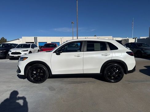 Used 2023 Honda HR-V Sport image 5