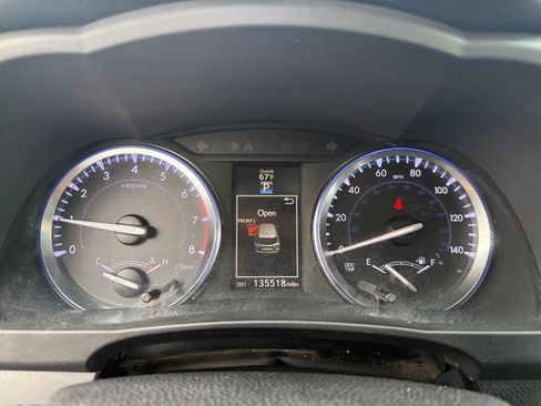 Used 2015 Toyota Highlander XLE image 11