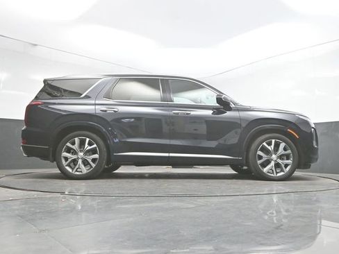 Used 2022 Hyundai Palisade Limited w/ Winter Package image 40