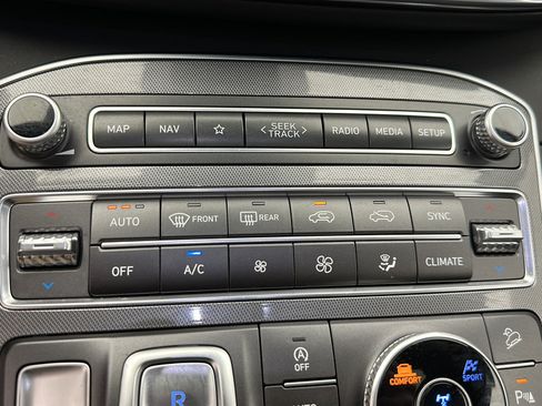 Used 2023 Hyundai Santa Fe Calligraphy w/ Cargo Package AWD/4WD image 23