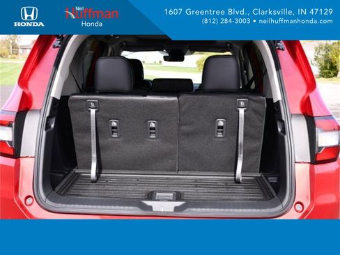 New 2025 Honda Pilot Touring image 30