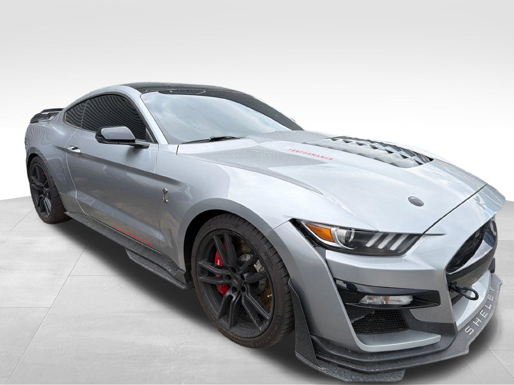 Used 2020 Ford Mustang Shelby GT500 w/ Technology Package RWD image 6