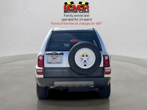 Used 2004 Land Rover Freelander SE image 4