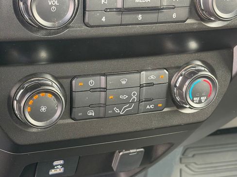 Used 2022 Ford F250 XLT AWD/4WD image 27