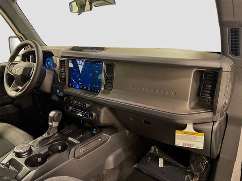 New 2025 Ford Bronco Big Bend image 28