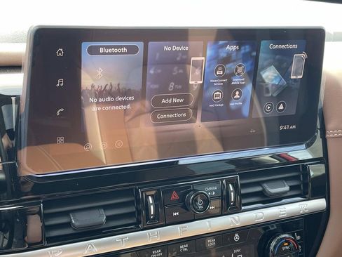 New 2026 Nissan Pathfinder Platinum w/ Lighting Package AWD/4WD image 27