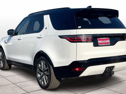 New 2025 Land Rover Discovery Dynamic SE