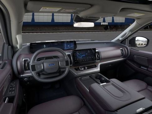 New 2026 Ford Expedition Platinum AWD/4WD image 9