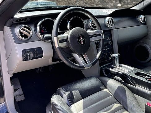 Used 2009 Ford Mustang GT Premium image 11