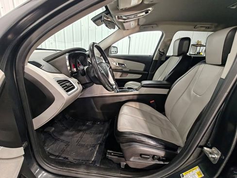Used 2017 GMC Terrain SLT w/ Driver Alert Package I AWD/4WD image 24