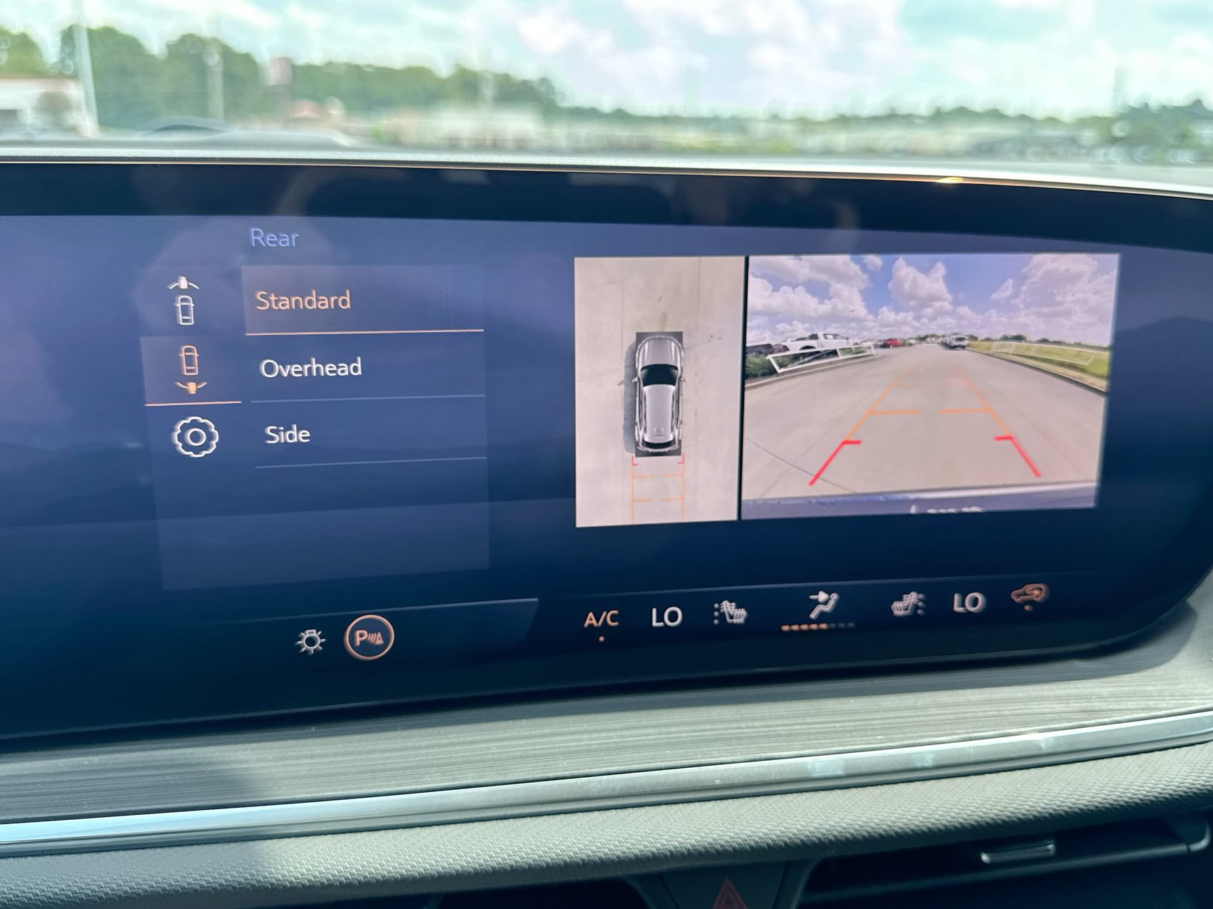 New 2026 Buick Envision Preferred AWD/4WD image 17
