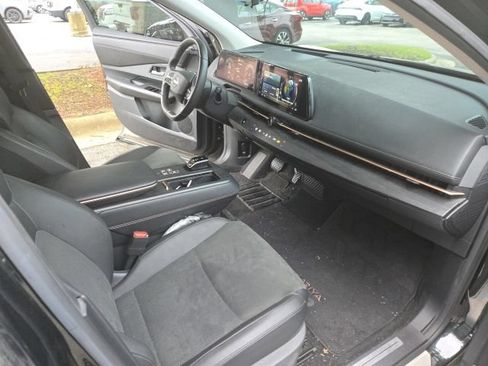 Certified 2023 Nissan Ariya AWD image 21
