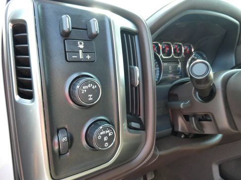 Used 2018 Chevrolet Silverado 1500 LTZ w/ High Desert Package AWD/4WD image 26