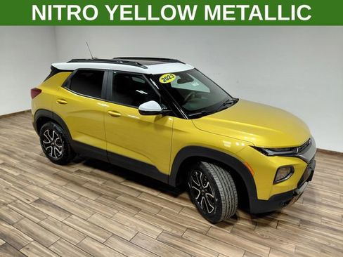 Certified 2023 Chevrolet TrailBlazer ACTIV w/ Sun and Liftgate Package FWD image 12