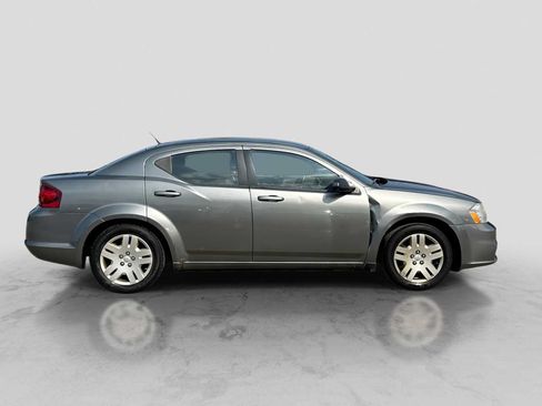 Used 2013 Dodge Avenger SE FWD image 6