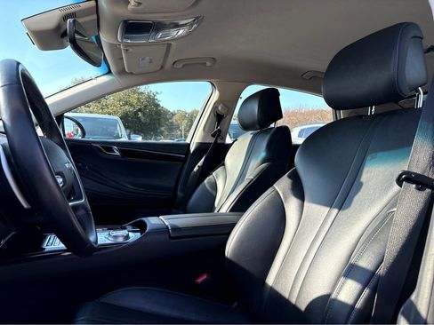 Used 2023 Genesis G80 2.5T image 16