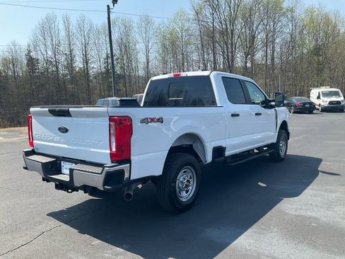 New 2026 Ford F250 XL w/ XL Driver Assist Package AWD/4WD image 5