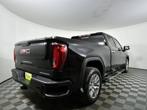 Used 2022 GMC Sierra 1500 Denali w/ Technology Package image 11