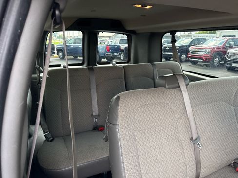 Certified 2024 Chevrolet Express 3500 LT w/ LT Preferred Equipment Group RWD image 21