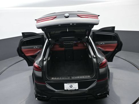 Used 2024 BMW X6 M60i w/ Climate Comfort Package AWD/4WD image 43