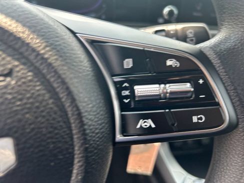 Used 2026 Kia Seltos LX FWD image 22