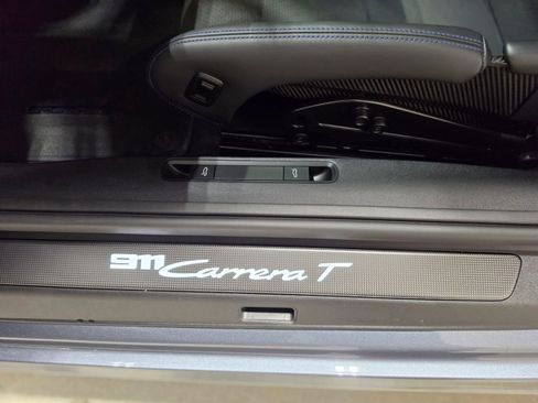 Used 2025 Porsche 911 Carrera T RWD image 68