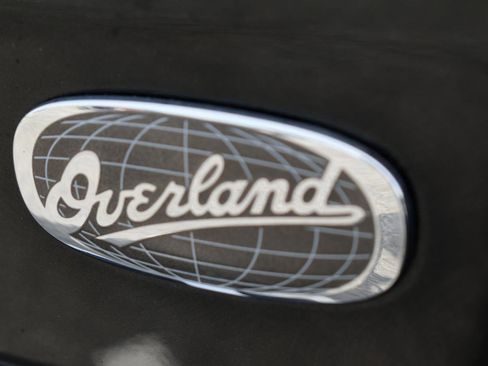 Used 2014 Jeep Grand Cherokee Overland w/ Advanced Technology Group image 46