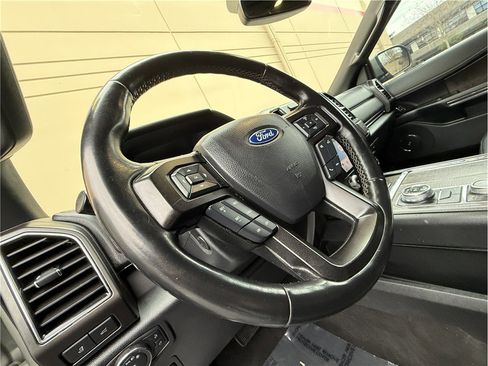 Used 2019 Ford Expedition Max Limited image 12