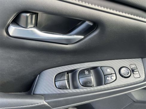 Used 2022 Nissan Sentra SV w/ Trunk Package image 15