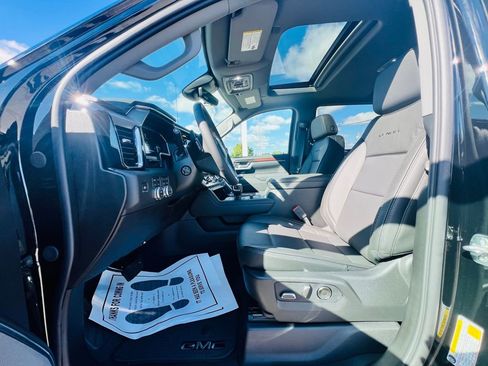 New 2026 GMC Sierra 1500 Denali w/ Denali Reserve Package image 14