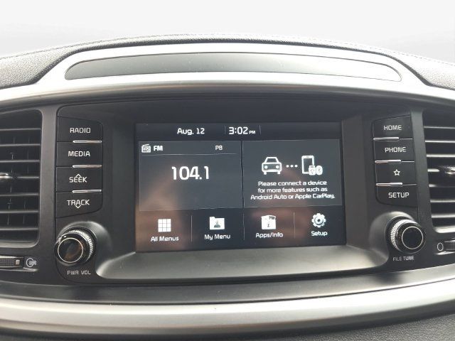 Used 2020 Kia Sorento FWD V6 image 22