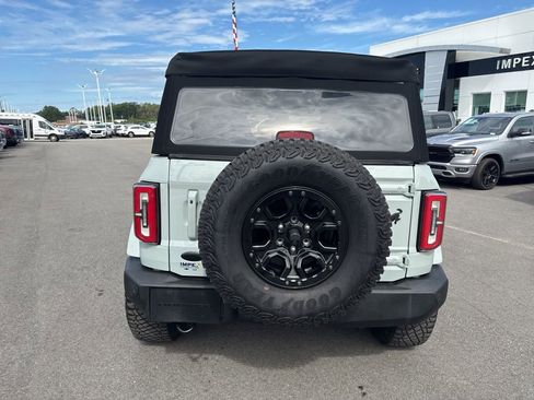 Used 2023 Ford Bronco Outer Banks image 4