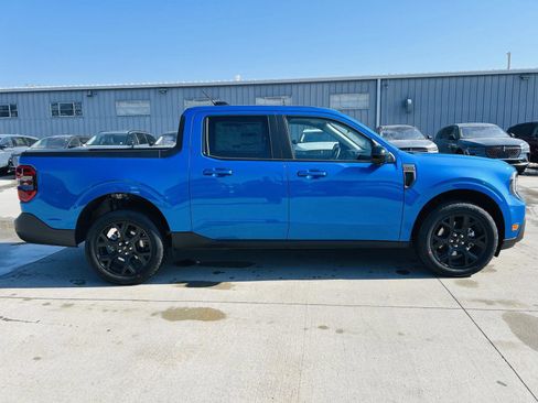 New 2026 Ford Maverick Lariat w/ Black Appearance Package image 45