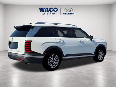 Used 2026 Hyundai Palisade SEL FWD image 8