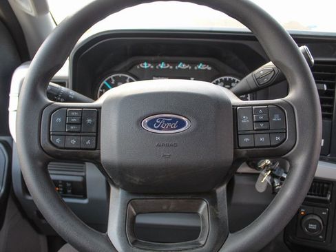 New 2025 Ford F550 4x4 Regular Cab Super Duty image 21