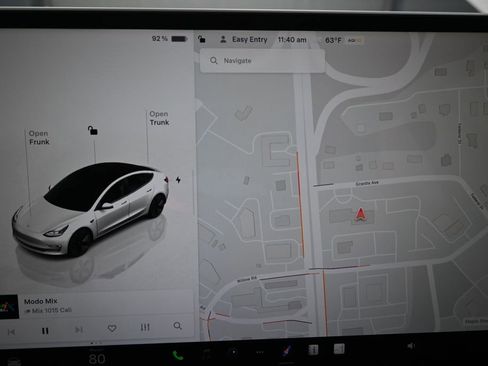 Used 2023 Tesla Model 3 Standard Range RWD image 11