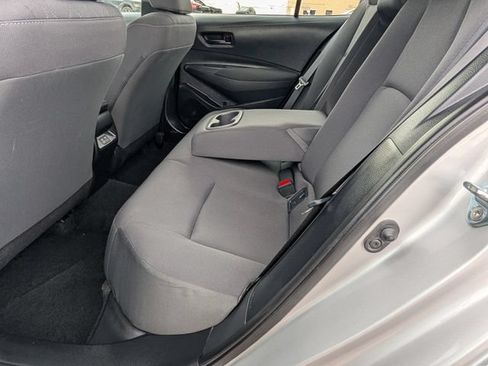 Used 2025 Toyota Corolla LE FWD image 18