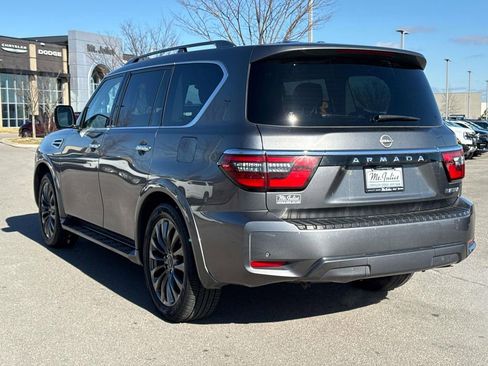 Used 2023 Nissan Armada Platinum w/ Captain's Chairs Package image 7