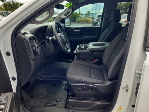 Used 2022 Chevrolet Silverado 1500 Custom image 14