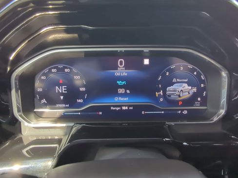 Used 2022 Chevrolet Silverado 1500 RST w/ Redline Edition image 12