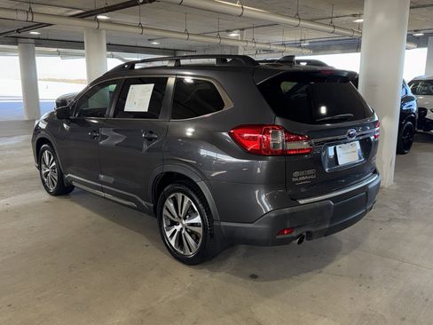 Used 2020 Subaru Ascent Limited w/ Popular Package #4 image 6