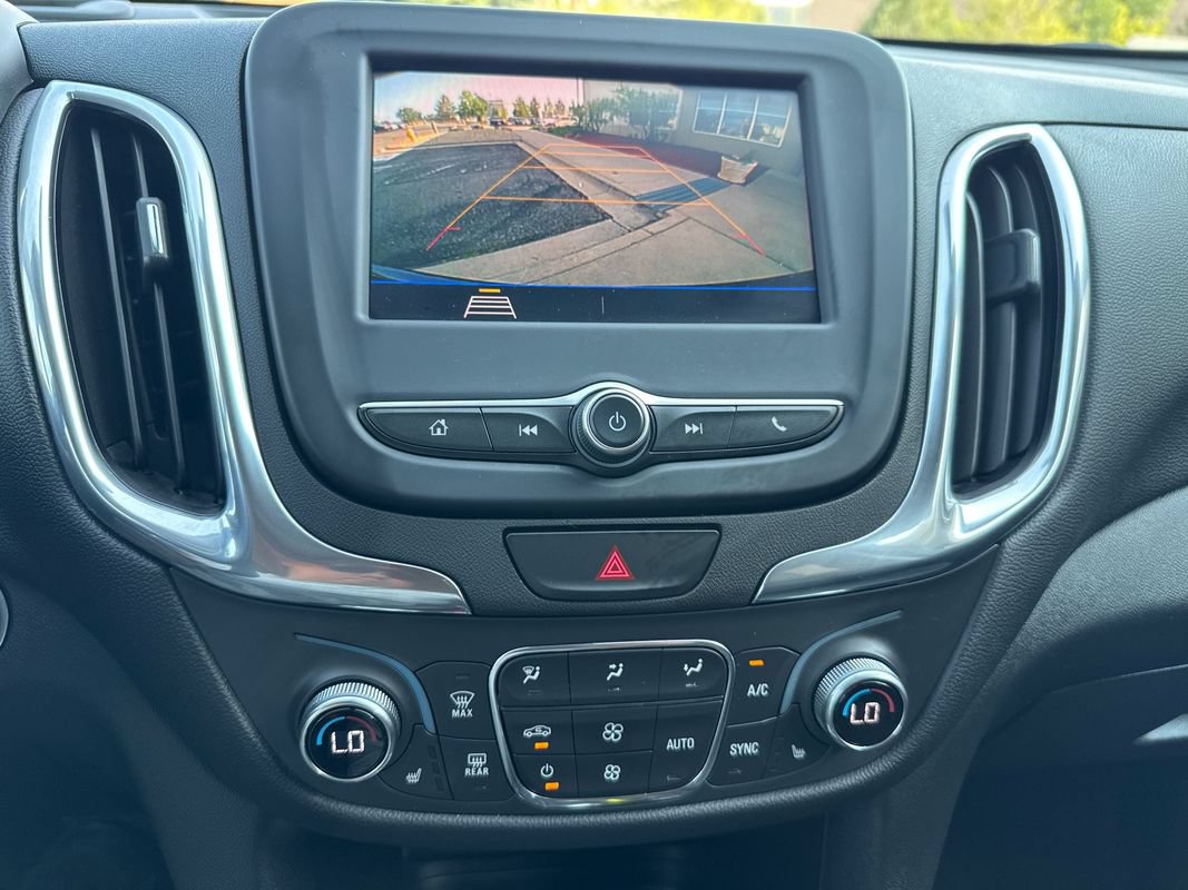 Used 2020 Chevrolet Equinox LT AWD/4WD image 28