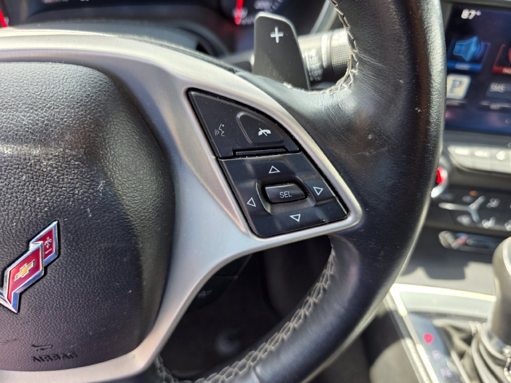 Used 2015 Chevrolet Corvette Stingray Convertible RWD image 16